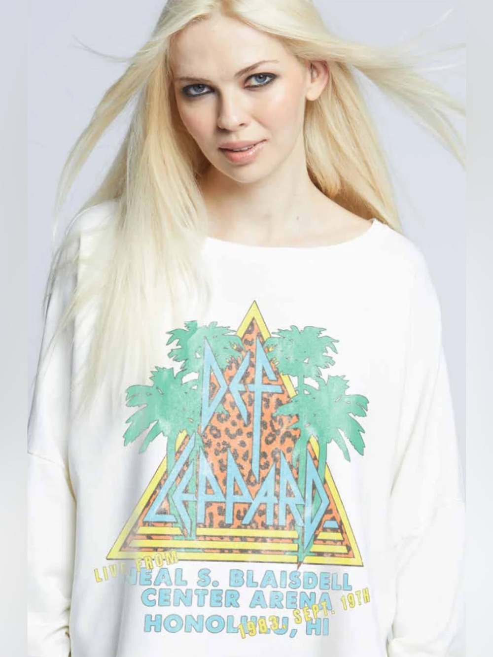 Def Leppard Live in Honolulu One Size Oversized Sweatshirt RECYCLED KARMA